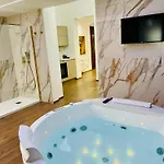 Suite169 Gold Bari