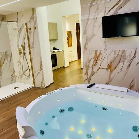 Suite169 Gold Bari