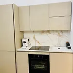 Apartment Suite169 Gold