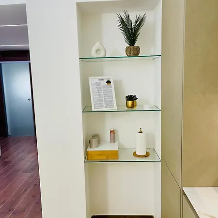 Suite169 Gold